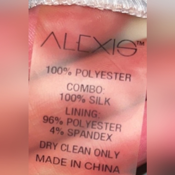 Alexis Women's Beige Finn Off Shoulder Lace Top Small Whimsy - Picture 16 of 17